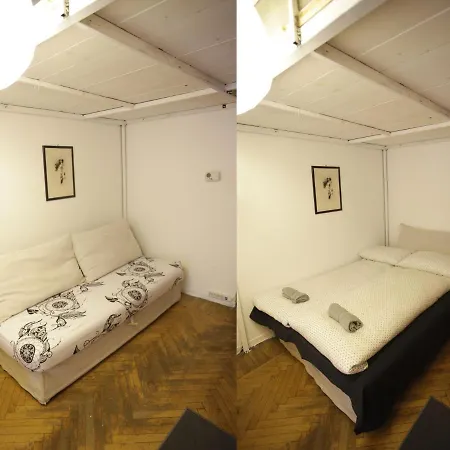 Pont House *