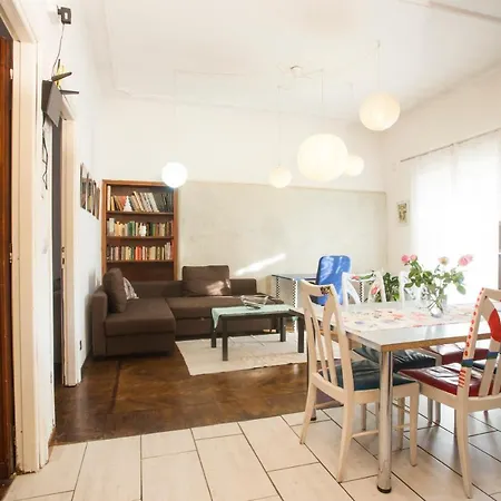 Pont House Apartment