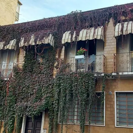 Pont House Apartment