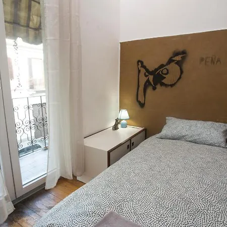 Apartment Pont House *
