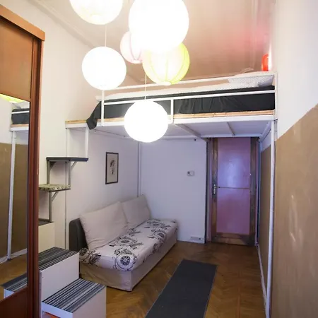Pont House