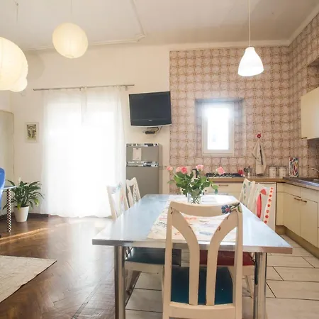 Apartment Pont House *